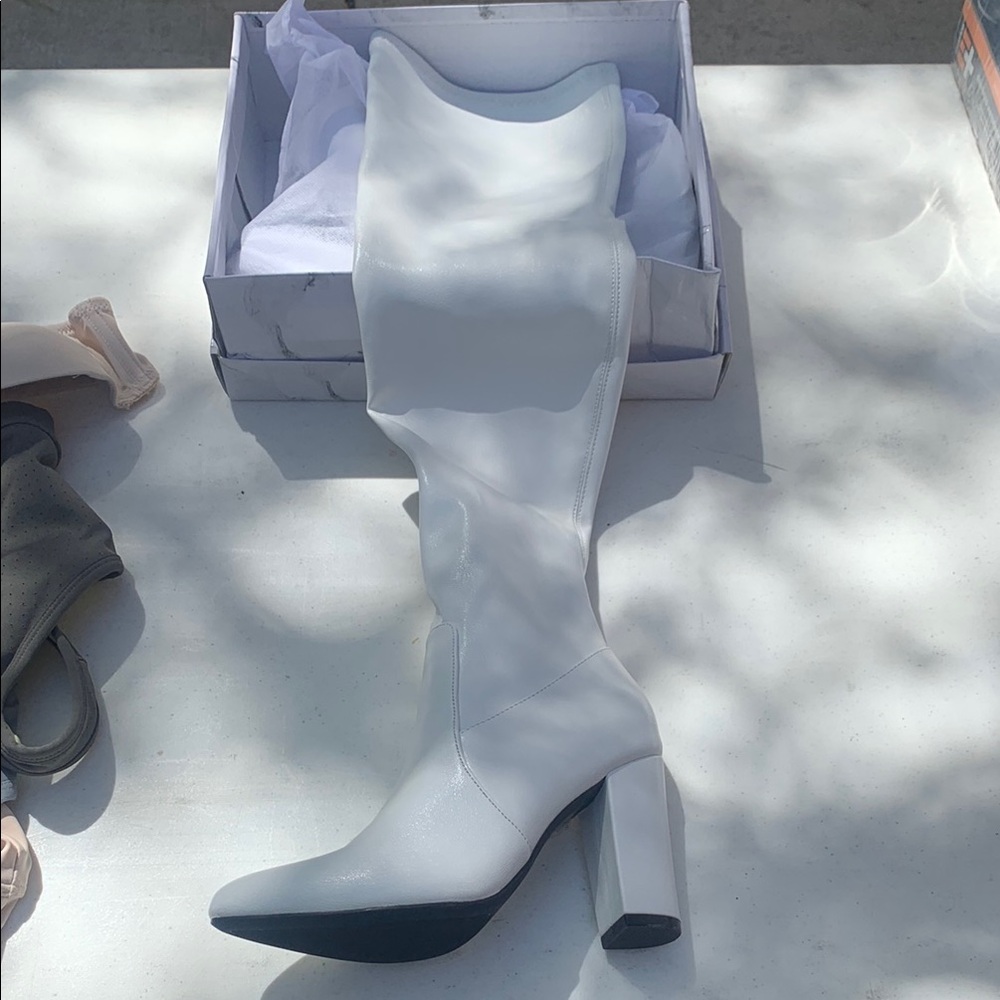 White Knee-High Women's Boots